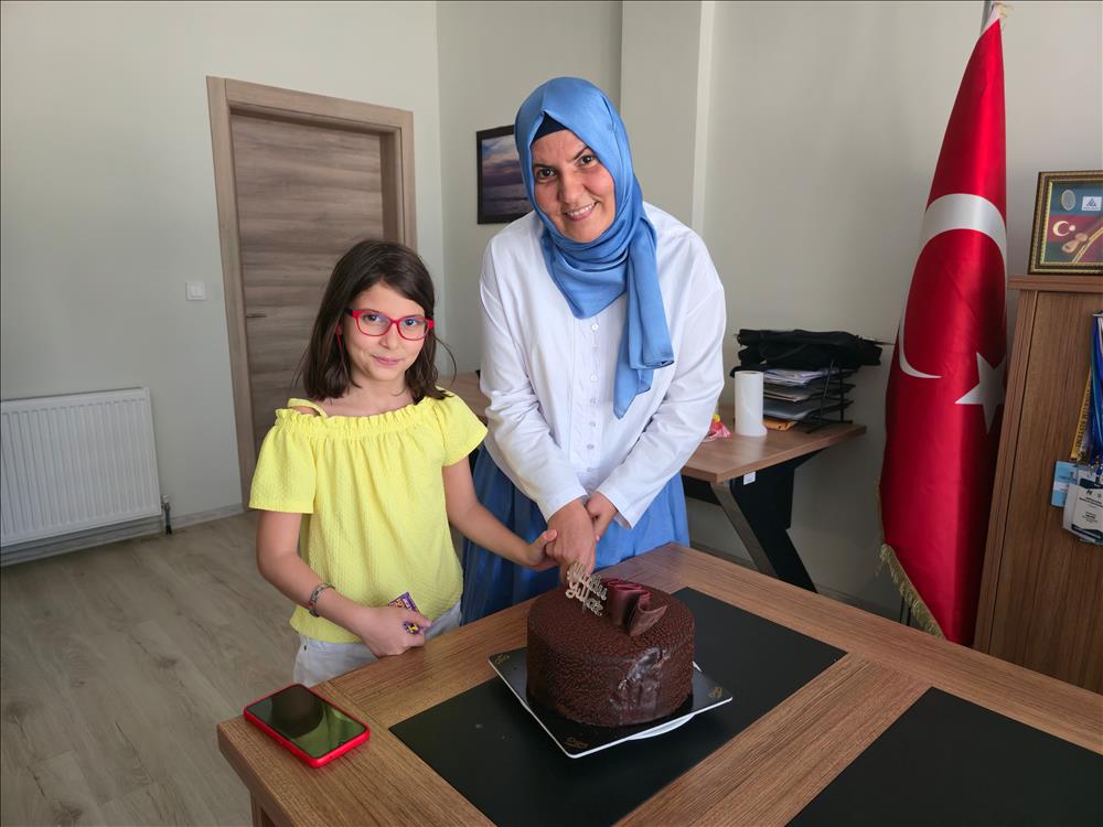 Personelimizin Doğum Günü Kutlandı	